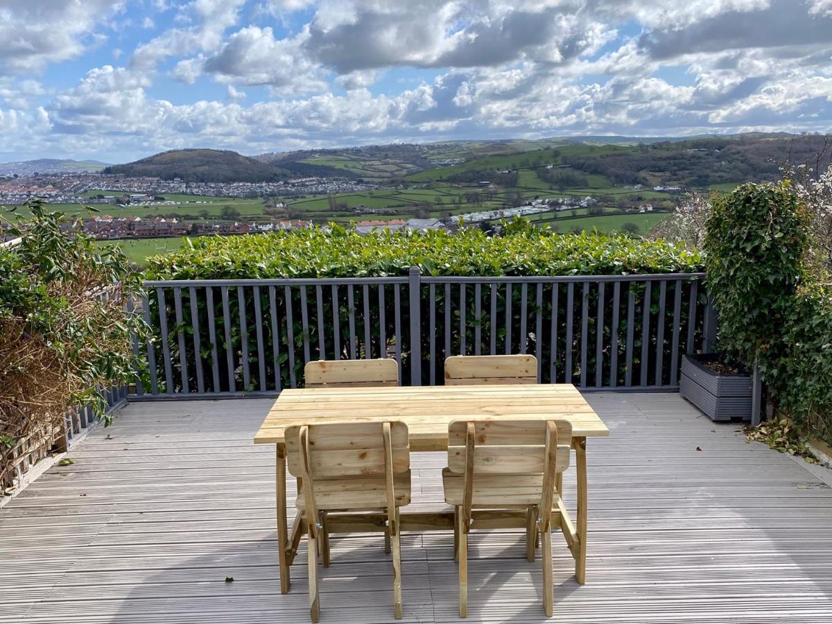 Llandudno Boutique Style Seaside Retreat With Stunning Views Villa Rhôs-on-Sea Kültér fotó